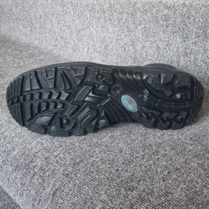 کفش ساق دار ایمنی Mega چرم و عایق