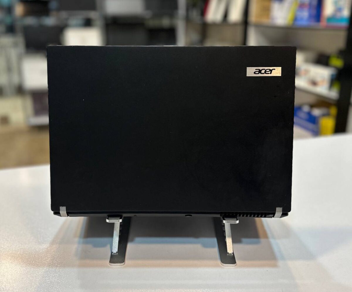 لپ تاپ کارکرده ACER TravelMate P648