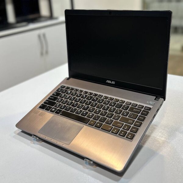 لپ تاپ کارکرده ASUS U47A