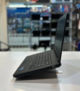 لپ تاپ کارکرده DELL LATITUDE 5440