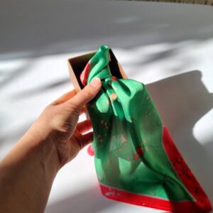 نقلی اسکارف اکسسوری