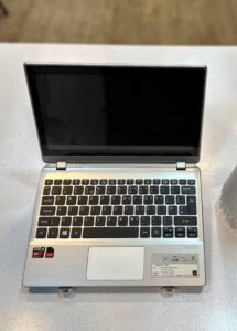 لپ تاپ کارکرده ACER V5 122P -Amd A4-4GB-128GB-2GB