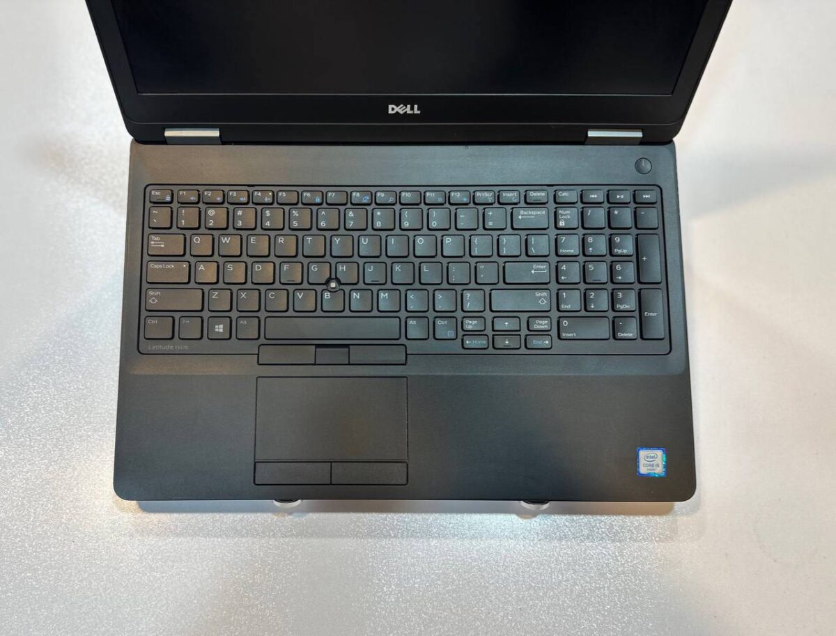 لپ تاپ کارکرده DELL LATITUDE E5570 -i5-8GB-250GB-2GB