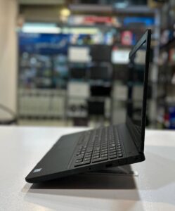 لپ تاپ کارکرده DELL LATITUDE 5590 -i5-8GB-256GB-4GB