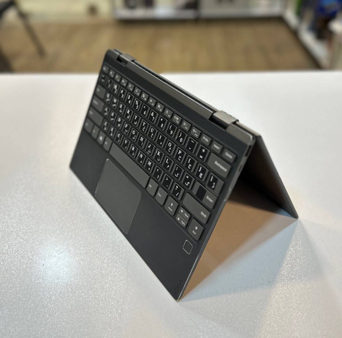 لپ تاپ کارکرده LENOVO Yoga 720 -i3-4GB-256GB-2GB