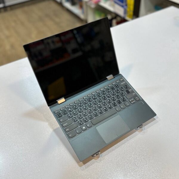 لپ تاپ کارکرده LENOVO Yoga 720 -i3-4GB-256GB-2GB