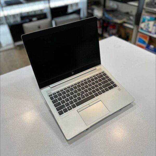 لپ تاپ کارکرده HP ELITEBOOK 745 G6 -AMD-8GB-256GB-2GB