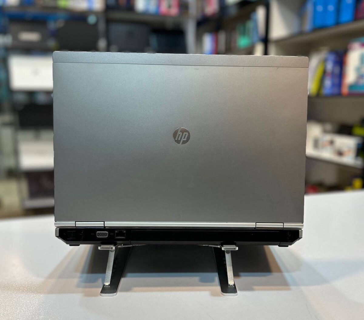 لپ تاپ کارکرده HP ELITEBOOK 8460P -i5-4GB-320GB-2GB
