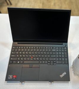 لپ تاپ کارکرده LENOVO THINKPAD E15 -Ryzen5-8GB-256SSD-2GB