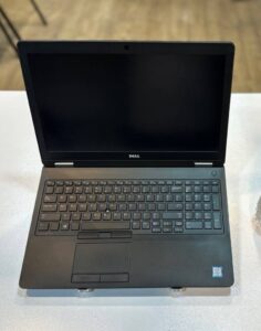 لپ تاپ کارکرده DELL LATITUDE E5580 -i5-8GB-250GB-2GB لمسی
