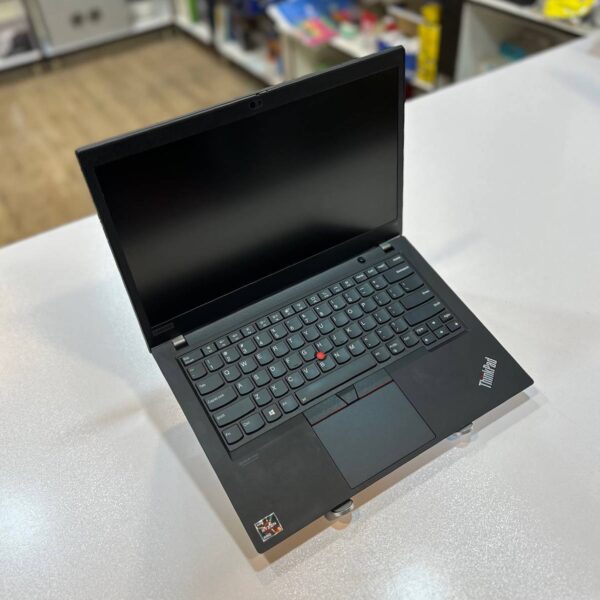 لپ تاپ کارکرده LENOVO THINKPAD T14 -Ryzen5-8GB-256GB-2GB