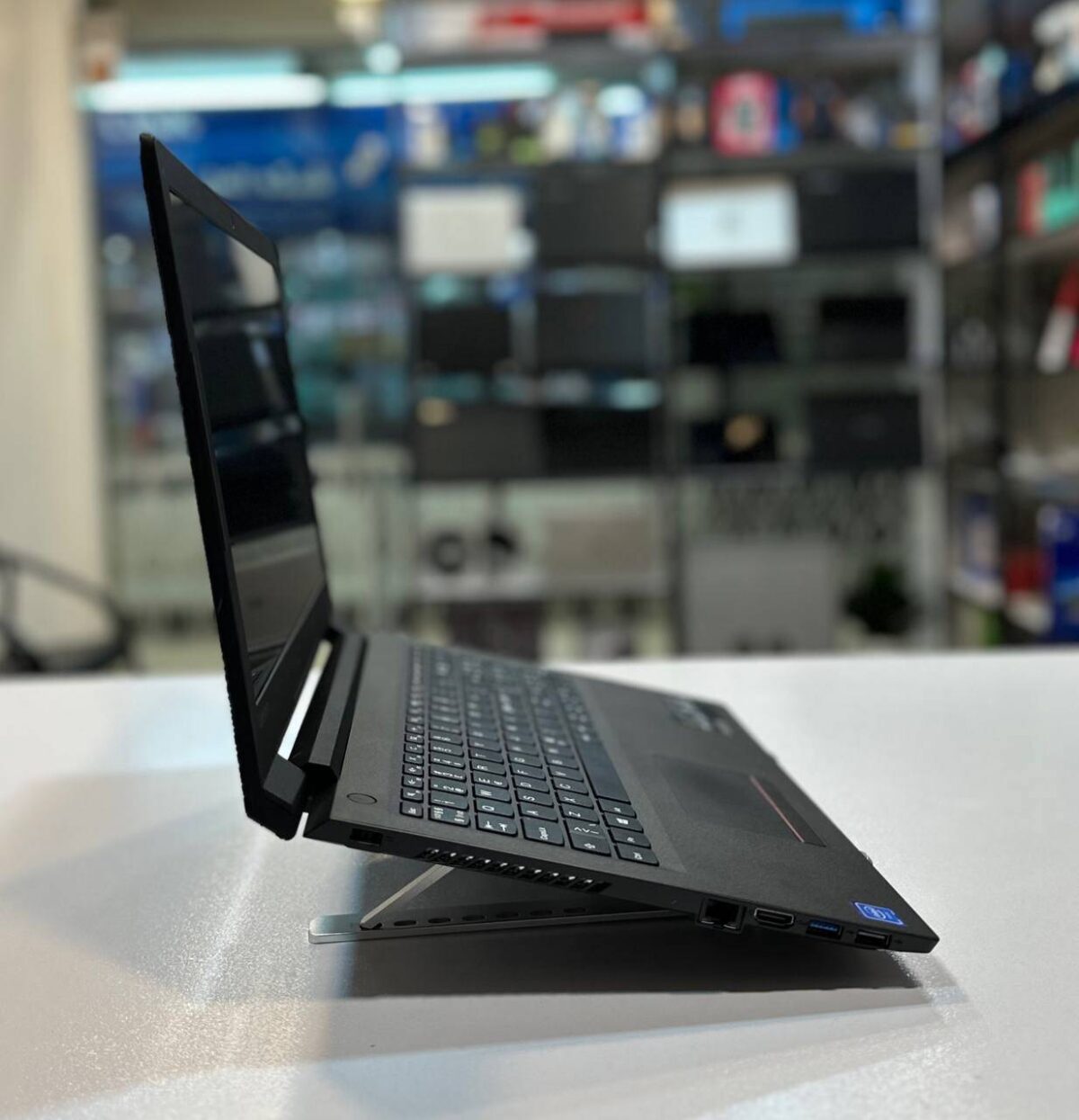 لپ تاپ کارکرده LENOVO V110 - Celeron 2957-4GB-128GB-2GB