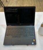 لپ تاپ استوک DELL Latitude 5580 -i5-8GB-256GB-2GB