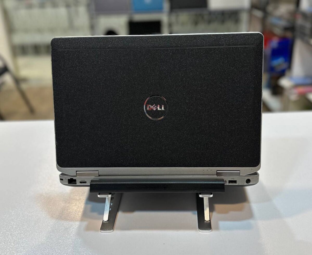 لپ تاپ کارکرده DELL LATITUDE E6330 -i5-4GB-128GB-2GB