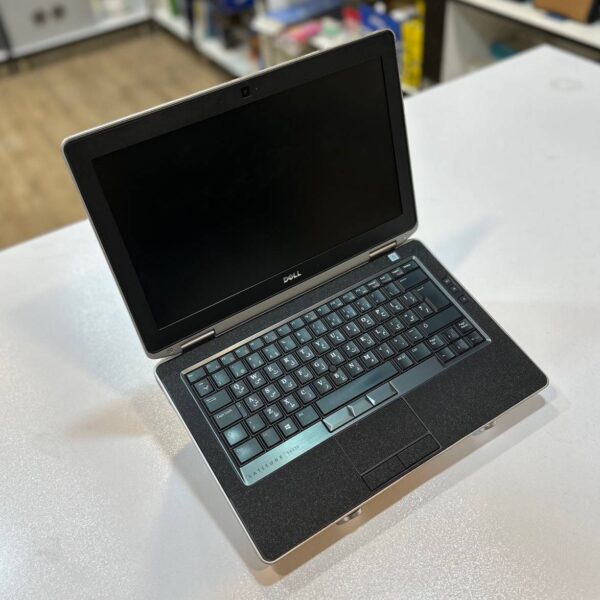 لپ تاپ کارکرده DELL LATITUDE E6330 -i5-4GB-128GB-2GB