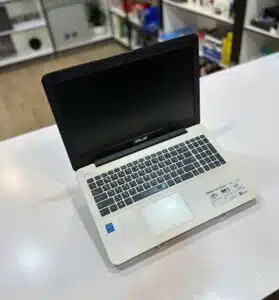 لپ تاپ کارکرده ASUS X554L -i3-8GB-500GB-2GB