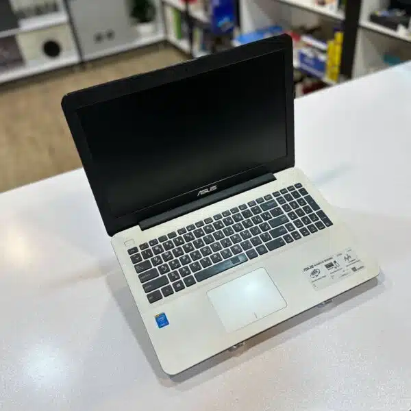 لپ تاپ کارکرده ASUS X554L -i3-8GB-500GB-2GB