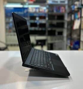 لپ تاپ استوک DELL Precision 3520 -i7-8GB-256GB-4GB