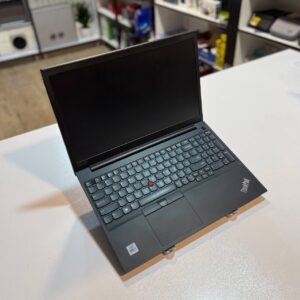 لپ تاپ استوک LENOVO TINKPAD E15 -i5-8GB-256GB-4GB