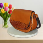 کیف زنانه دوشی چرم طبیعی مدل نگار