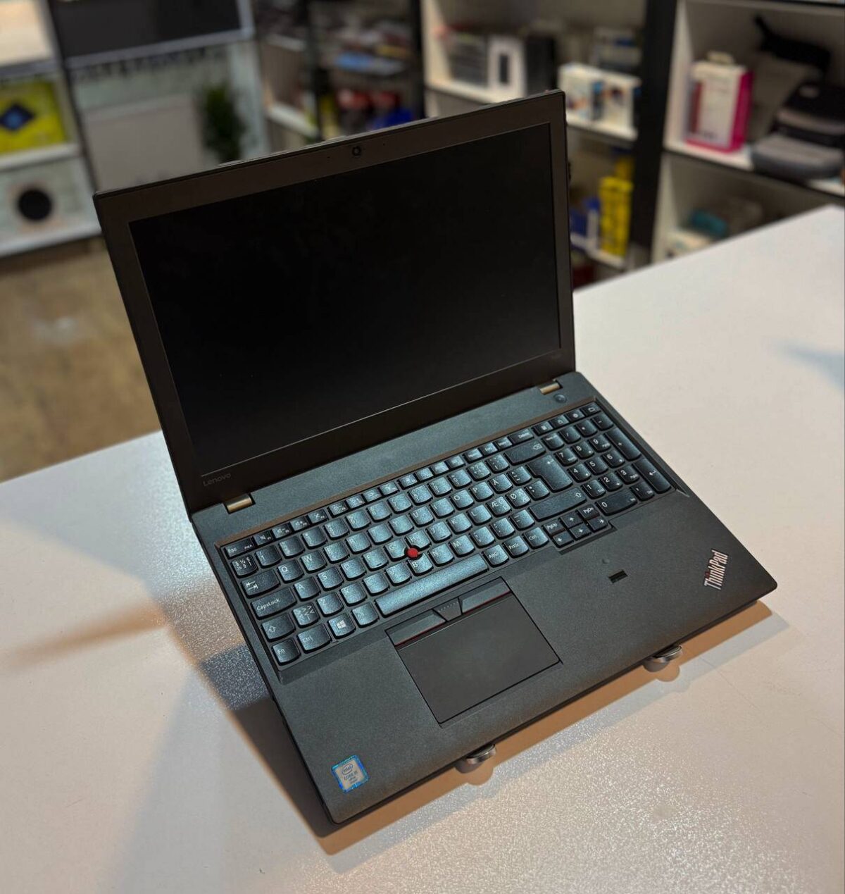 لپ تاپ کارکرده LENOVO TinkPad T560 -i5-8GB-256GB-2GB