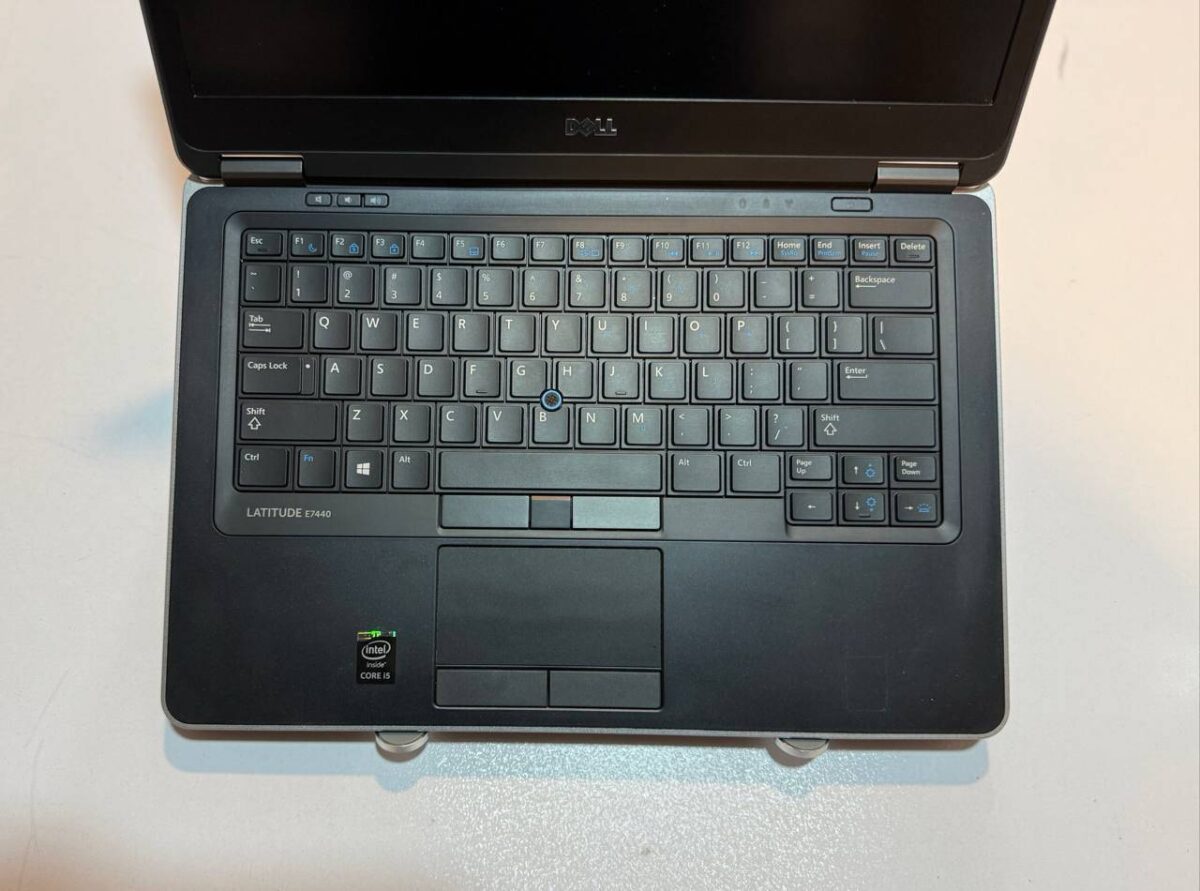 لپ تاپ کارکرده DELL LATITUDE E7440 -i5-8GB-500GB-2GB