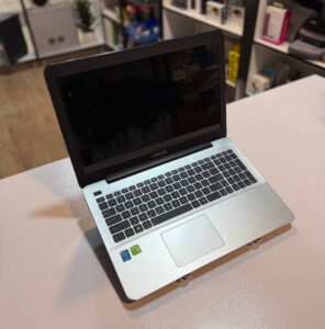 لپ تاپ کارکرده ASUS X555L - i5-6GB-256GB-2GB