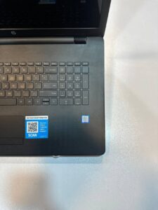 لپ تاپ کارکرده HP PAVILION 17 -i5-8GB-256GB-4GB