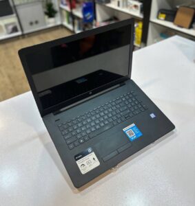 لپ تاپ کارکرده HP PAVILION 17 -i5-8GB-256GB-4GB