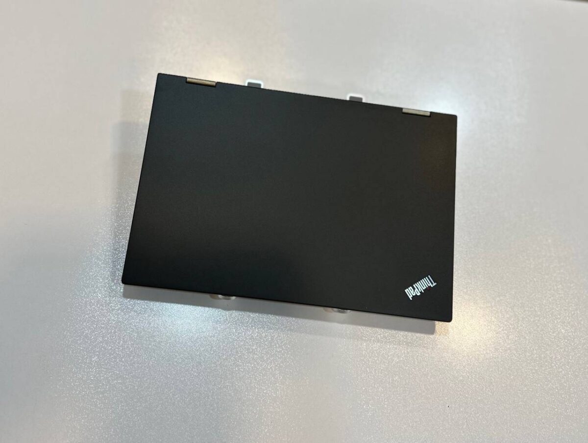 لپ تاپ کارکرده LENOVO Yoga X1 -i7-16GB-250GB-2GB