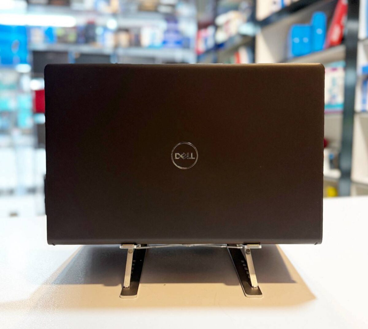 لپ تاپ کارکرده DELL INSPIRON 15 3000 -i5-8GB-256GB-4GB