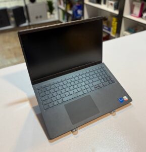 لپ تاپ کارکرده DELL INSPIRON 15 3511 -i5-8GB-256GB-4GB