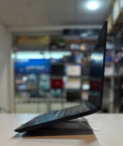 لپ تاپ کارکرده LENOVO ideapad 3- Ryzen 5-8GB-256GB-2GB