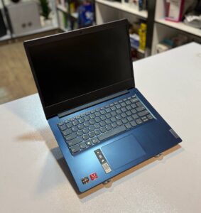 لپ تاپ کارکرده LENOVO ideapad 3- Ryzen 5-8GB-256GB-2GB