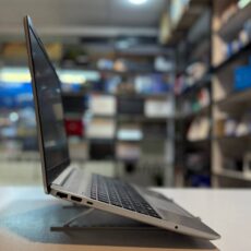 لپ تاپ کارکرده HP LAPTOP 15-gw0 -Ryzen 3-8GB-256GB-2GB