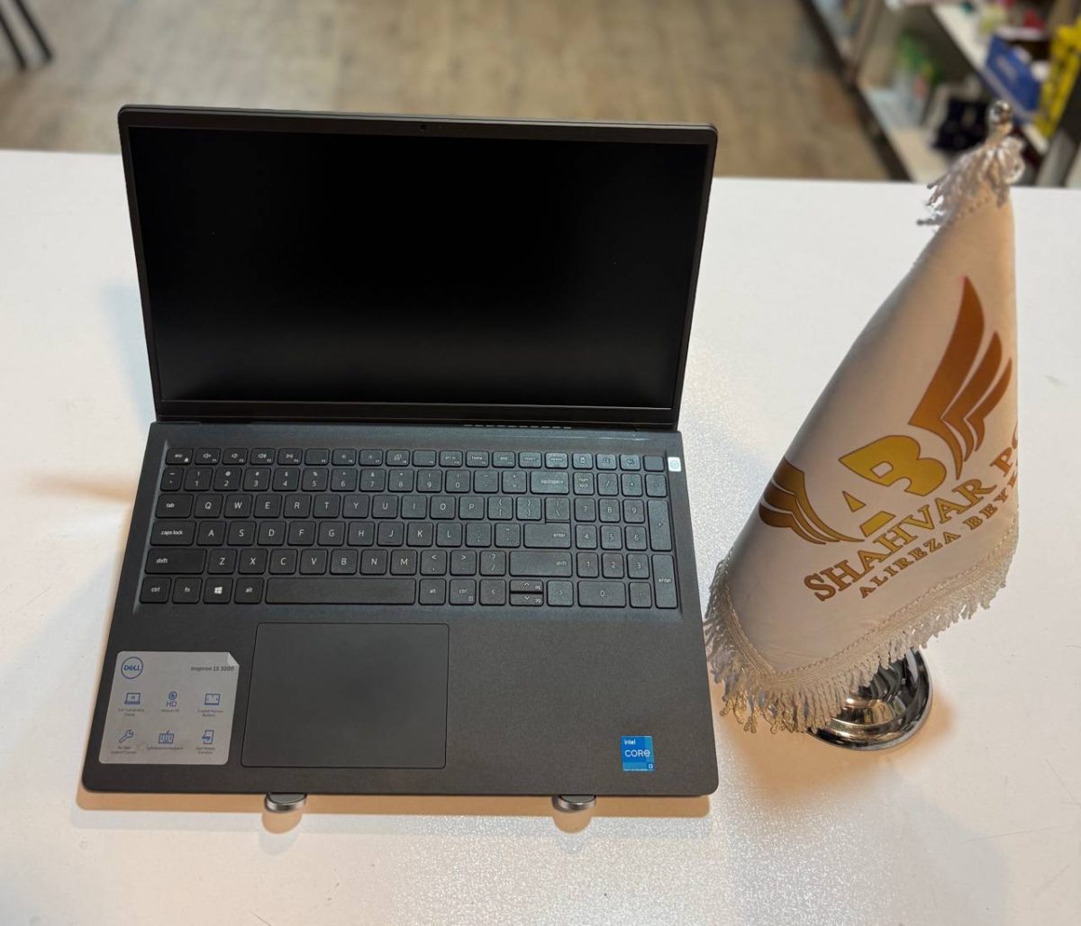 لپ تاپ کارکرده DELL INSPIRON 15 3511 -i3-8GB-256GB-4GB