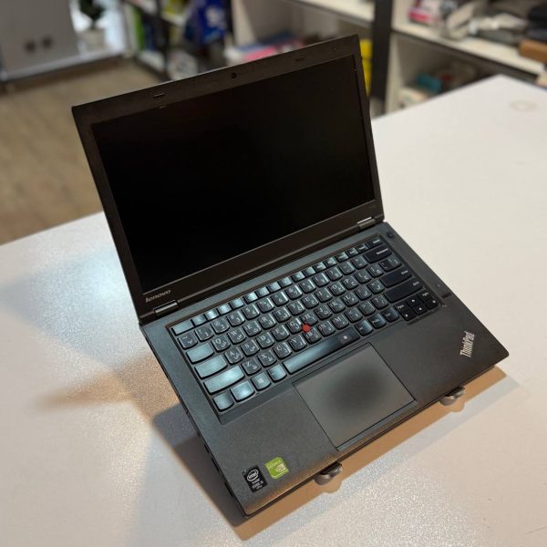 لپ تاپ کارکرده LENOVO ThinkPad T440P -i5-4GB-500GB-1GB