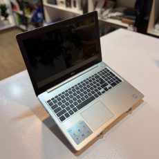 لپ کارکرده DELL Inspiron 15 5000 -i5-8GB-256GB-4GB
