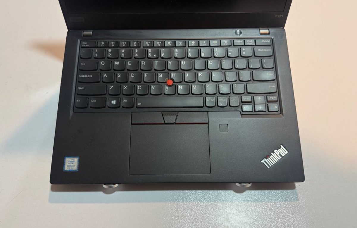 لپ تاپ کارکرده LENOVO ThinkPad x390 -i7-8GB-256GB-2GB